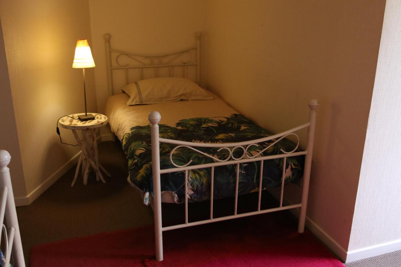 Au Coeur Des Vignes Bed & Breakfast Epernay Bagian luar foto