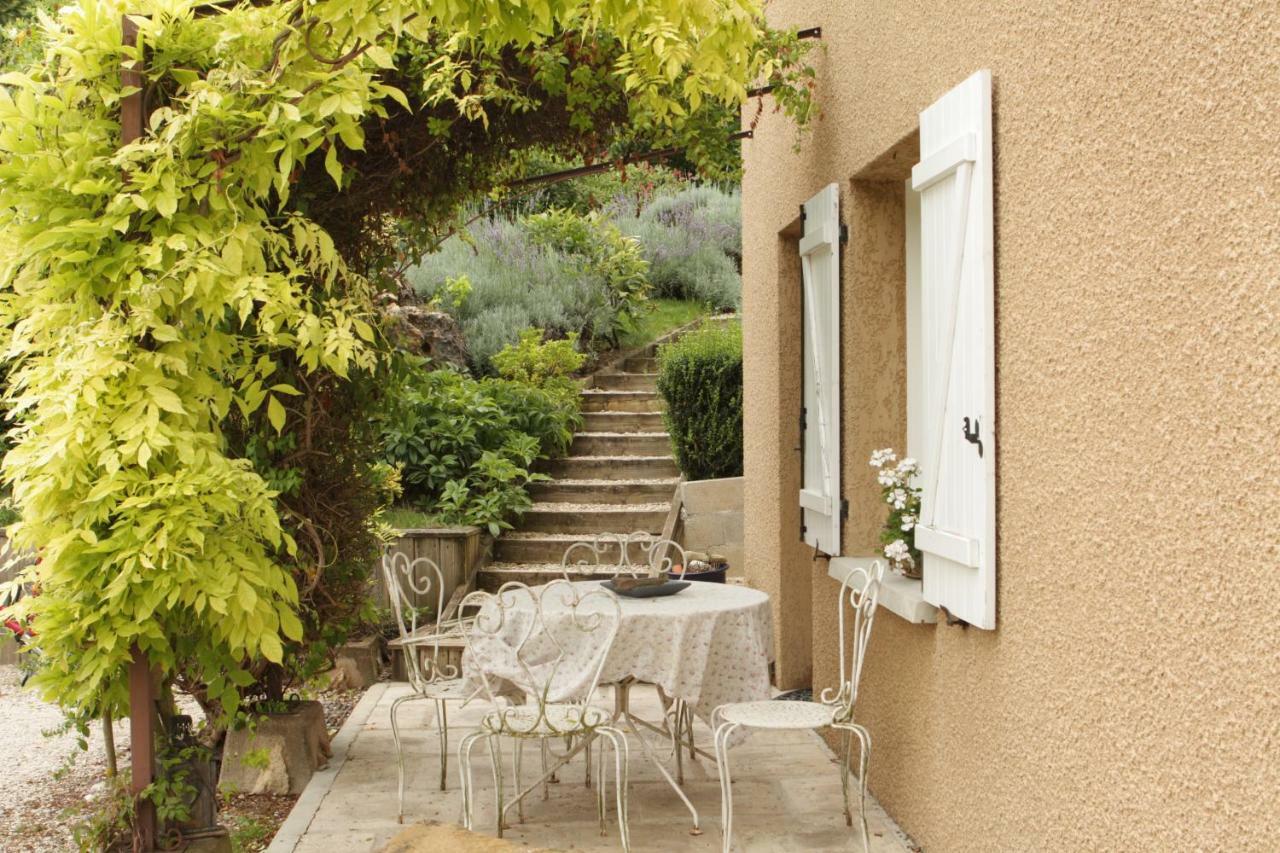 Au Coeur Des Vignes Bed & Breakfast Epernay Bagian luar foto